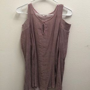 Women’s open shoulder top